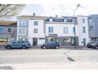 Huis Gemengd Gebruik Libramont 4 Appartementen Studio Winkel