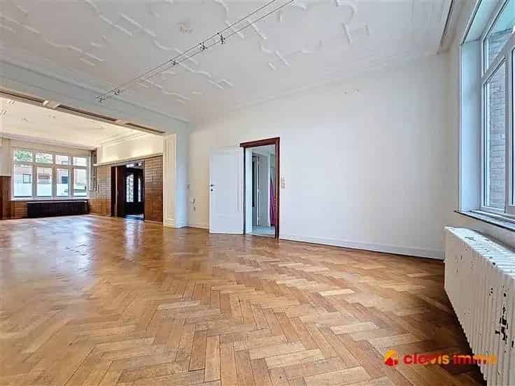Herenhuis te koop Sint-Lambrechts-Woluwe 512m²