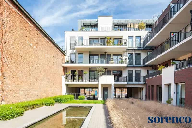 Luxueus Appartement en Kantoor Eilandje