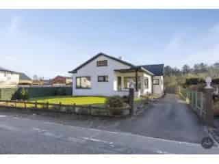 Huis te koop Langdorp - gerenoveerd met 3 slaapkamers en 2 garages