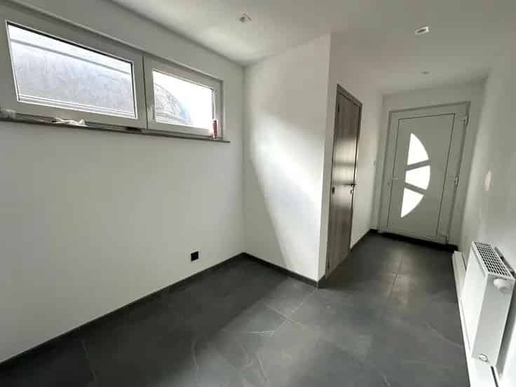 Gererenoveerde Villa te Koop nabij Centrum Ath