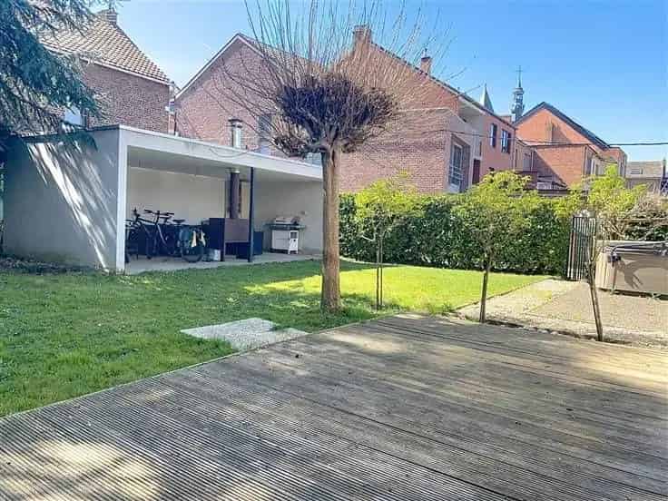 Gerenoveerde woning 4 slaapkamers Zoutleeuw