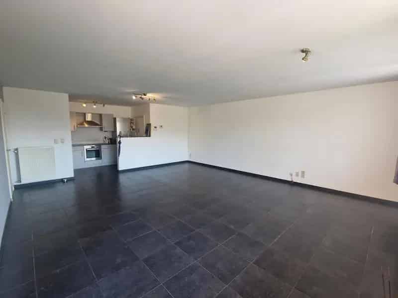 Ruim 2 Slaapkamer Appartement Arendonk Centrum