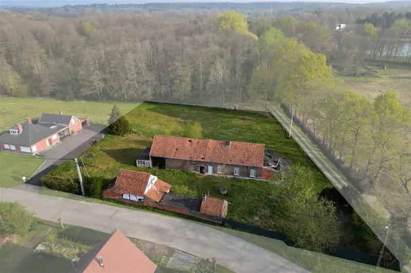 Huis te koop: Uniek perceel 35a02ca voor open bebouwing