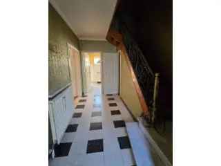 Huis te koop Gilly 3 slaapkamers grote garage