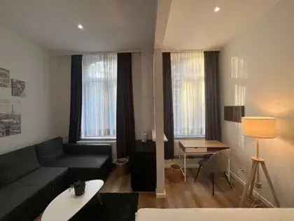 Gemeubileerde Studio te Huur Av De La Brabançonne