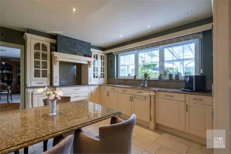 Villa te koop Lanaken 4 slaapkamers 369m² Bosrand
