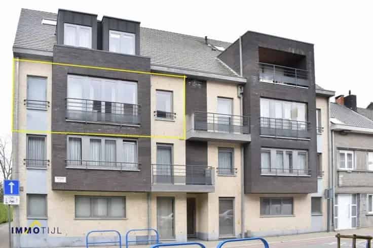 Appartement Te Koop Nieuwerkerken - Modern Appartement met Garage