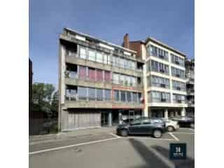 Appartement te Koop Andenne - Gerenoveerd 2 Slaapkamers Balkon