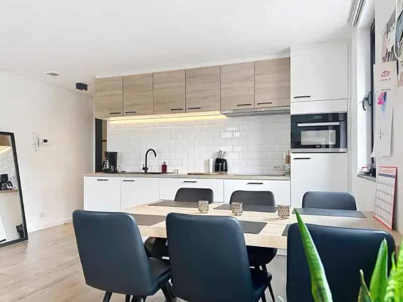 Energiezuinig Appartement te Huur met Terras en Autostaanplaats