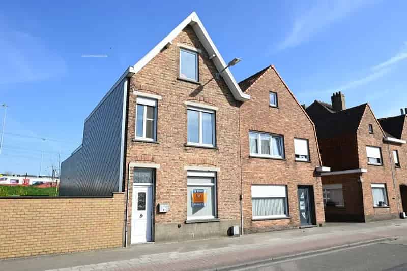 Gezinswoning 4 slaapkamers Sint-Michiels Nabij Station