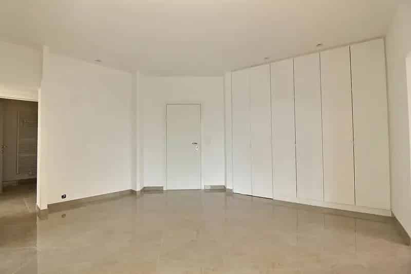 Appartement te huur nabij Domein Laeken 2 slaapkamers 113m²