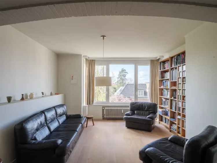 Appartement te koop Gent-Sint-Pieters: 2 slaapkamers, terras, tuin