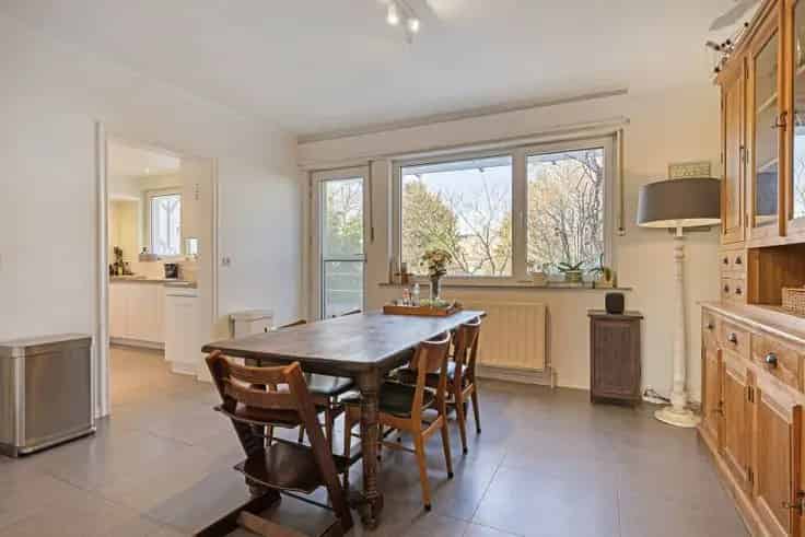 Huis Te Koop Deurne 5-7 Slaapkamers Grote Tuin Garage