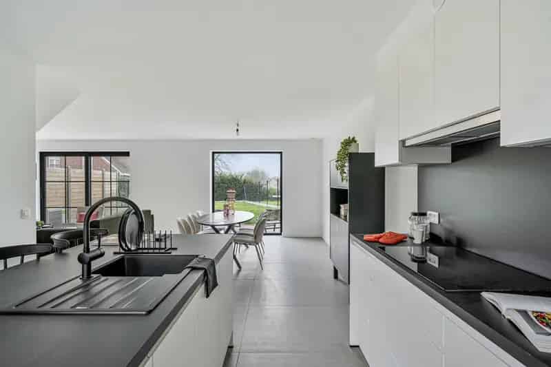 Nieuwbouw 3 Kamer Woning Tuin Garage