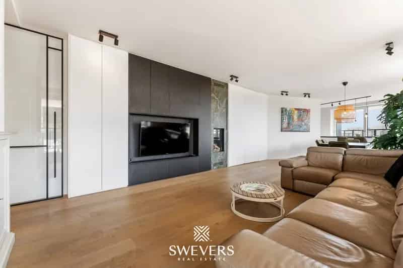 Luxueus Appartement te Huur Hasselt Zuidzicht 223m2 Terras