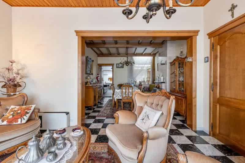 Huis te huur Lauwe: 3-5 slaapkamers, dubbele garage, grote tuin