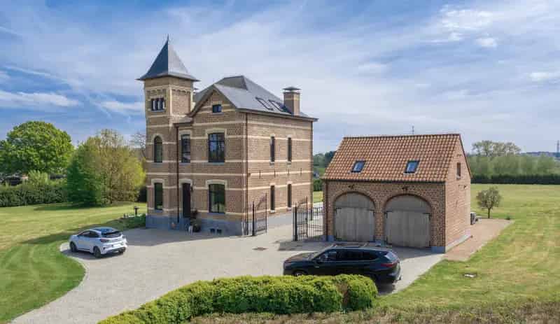 Exclusieve Villa 4 slaapkamers Zwemvijver 15ha