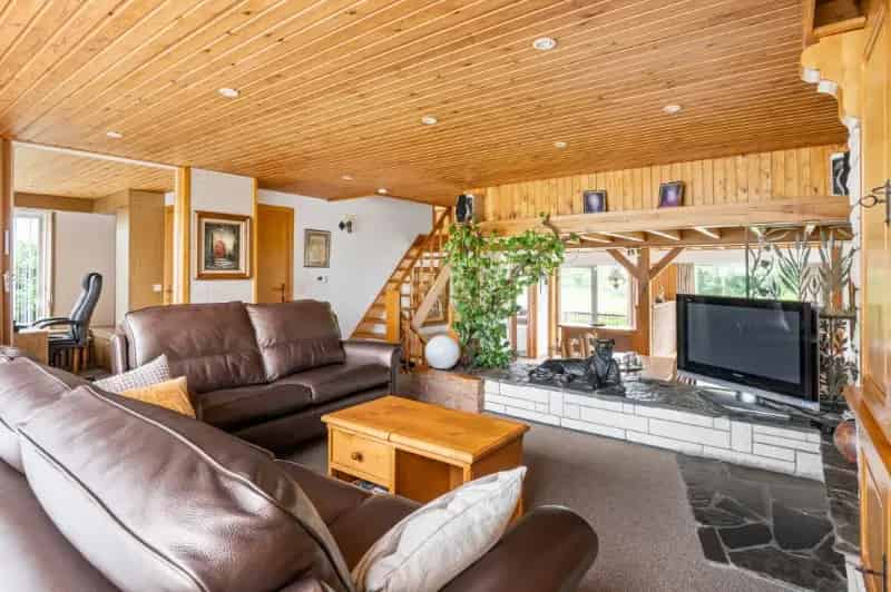Instapklare villa 3 slpk dubbele garage Zuidtuin panoramisch uitzicht