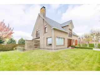 Villa te koop Sint Kruis 4 slaapkamers tuin garage