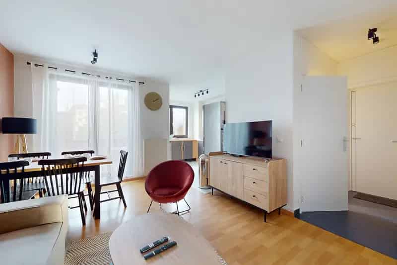Gemeubileerd Appartement te Huur Jette 5 slaapkamers 125m²