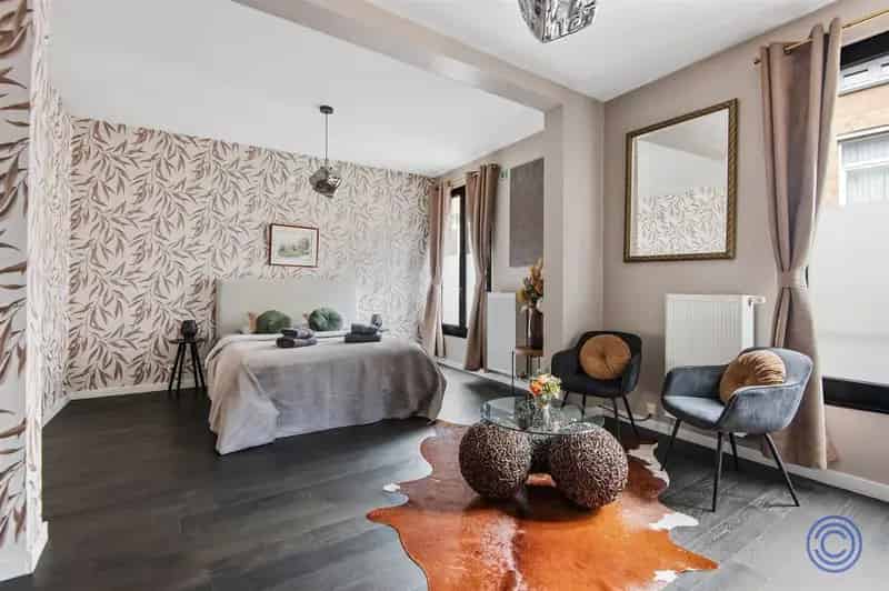 Huis te koop Antwerpen 230m² 3 slaapkamers terras