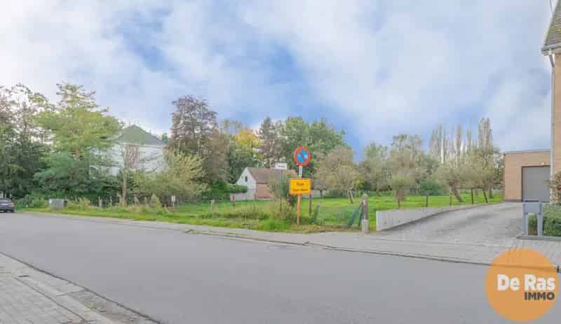Bouwgrond Erpe-Mere: Rustig Gelegen Bouwperceel met Achtergrond