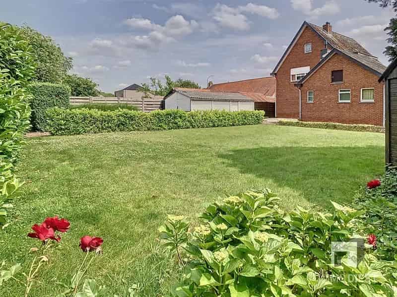 Charmante Stevige Woning 3 Slaapkamers Mooi Tuintje