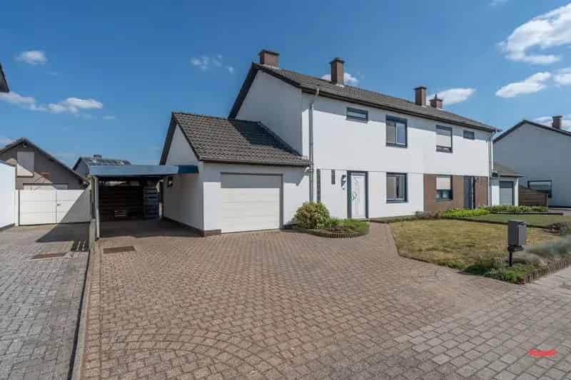 Huis te huur: 3 slaapkamers, tuin, garage, rustige buurt
