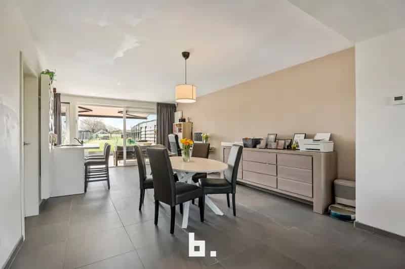 Gerenoveerde woning te Dadizele met 3 slaapkamers en prachtig zicht