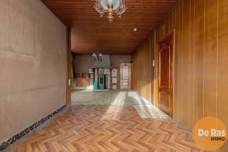 ERPE-MERE - Centraal Gelegen Woning Met Potentieel