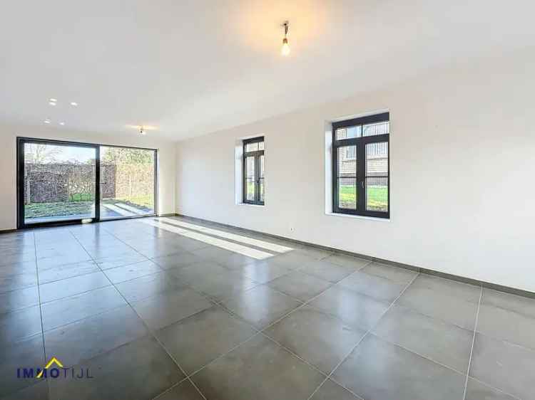 Nieuwbouwwoning 4 slaapkamers Kerksken Tuin Garage