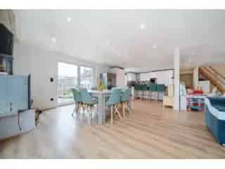Huis te koop Perwez 177m² 4 slaapkamers zwembad