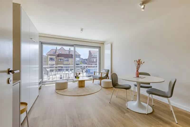Te Huur Studio Koksijde-Bad 30m² Gerenoveerd