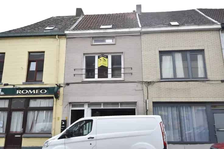 Appartementsblok Aalst: 2 Woonunits & Garage - Opbrengsteigendom