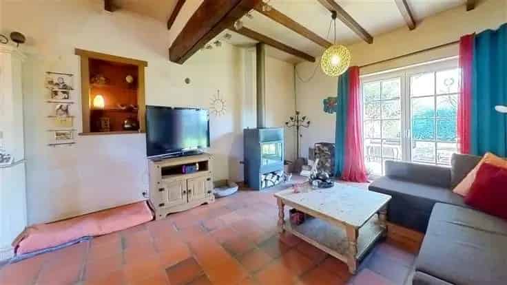 Boerderij te koop Sombreffe 3 slaapkamers 2 garages 28ha