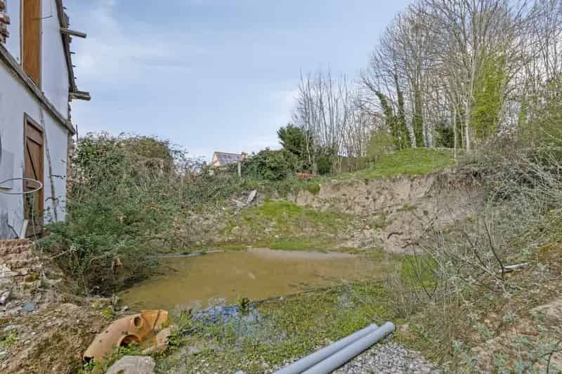 Huis te koop te renoveren Buizingen 935m²