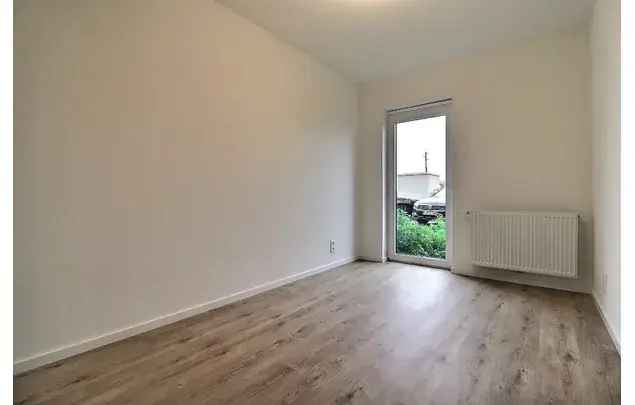 Huur 2 slaapkamer appartement van 84 m² in Namur