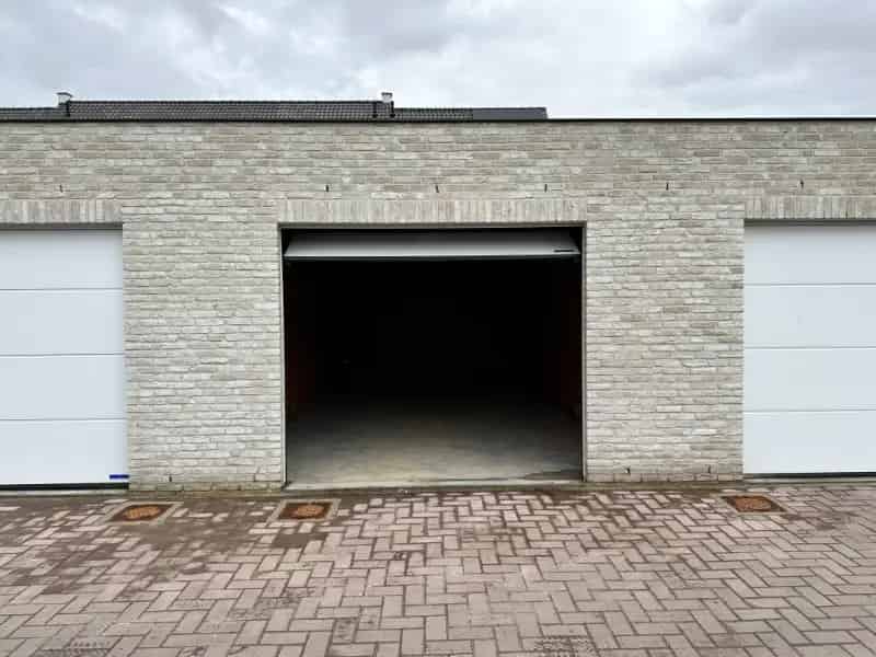 Garagebox te koop in Tielt - 23m² - Nieuwe Bouw