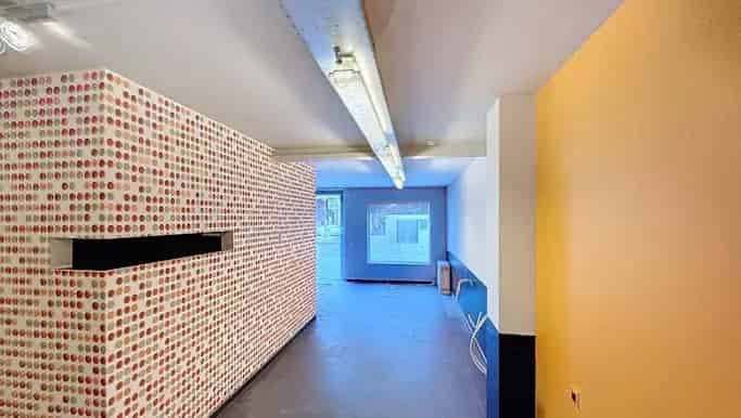 Handelspand te huur Kortrijk Centrum 54m²