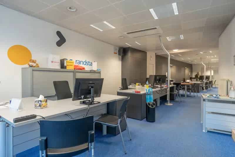 Handelspand te Mol: Centrale Locatie
