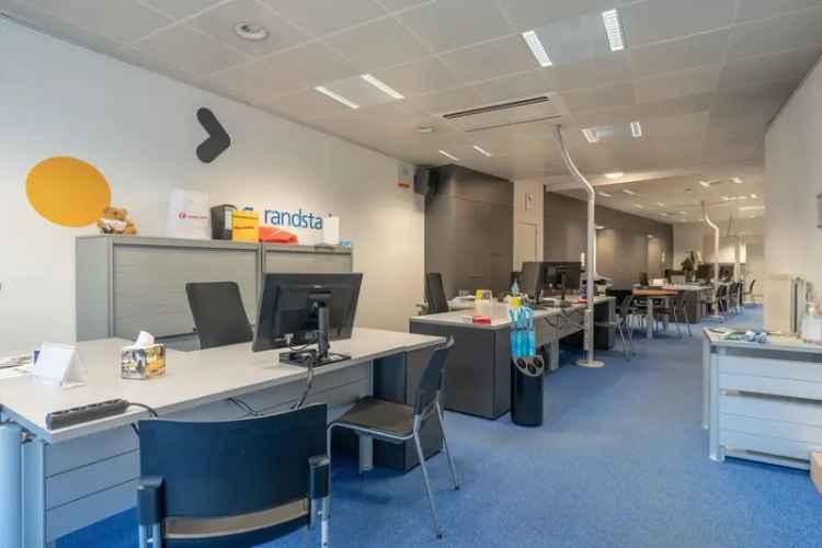 Handelspand te Mol: Centrale Locatie