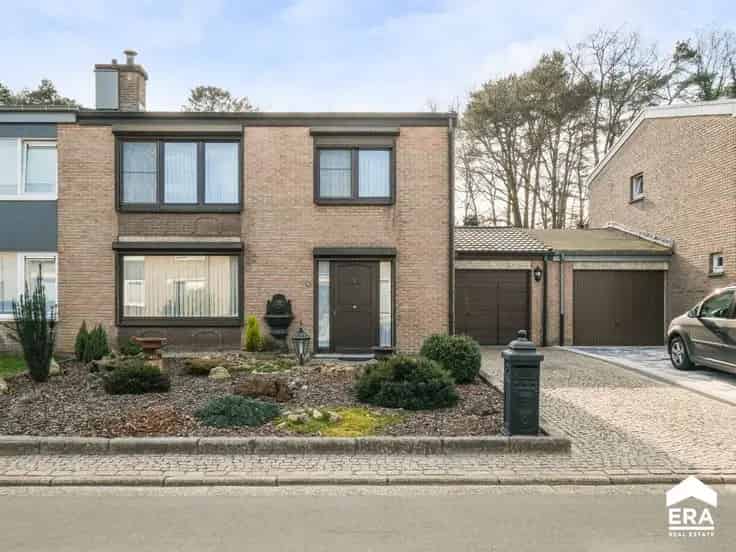 Huis Te Koop Houthalen - Instapklare woning met wellness