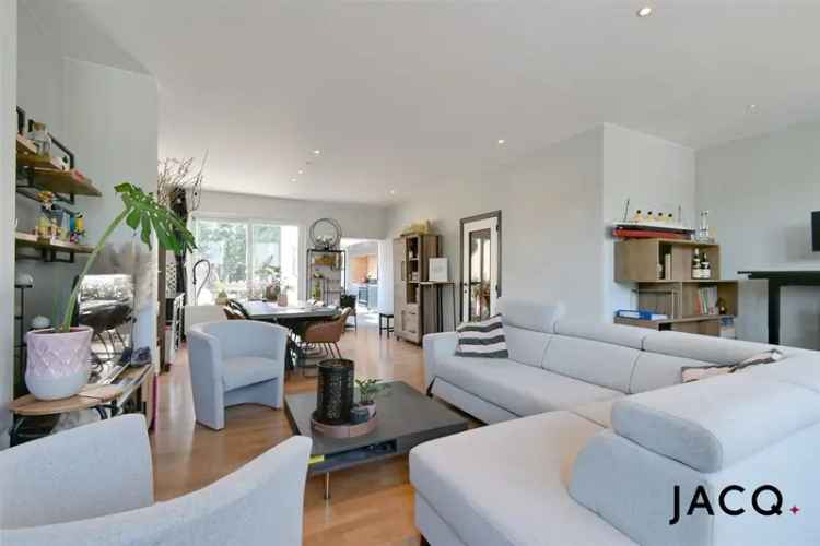 Moderne woning te Hoboken 3 slaapkamers grote tuin garage