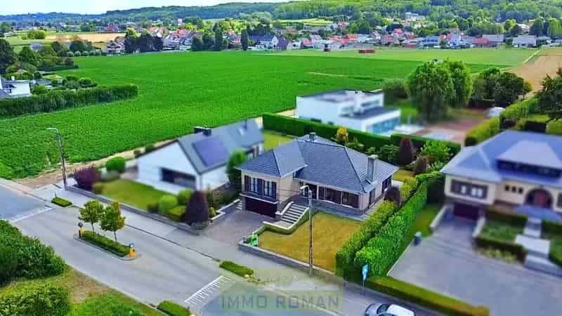 Huis te huur Kluisbergen: Ruime woning met 3 slaapkamers en garage