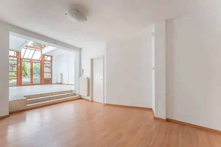 Huis Te Koop Kraainem 175m2 4 slaapkamers Nabij Place Dumon