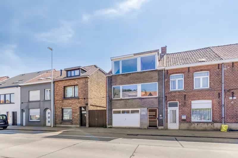 Huis te Huur Brugge 3 slaapkamers Garage Op te frissen