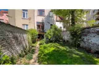 Gelijkvloers Appartement te Koop Schaarbeek