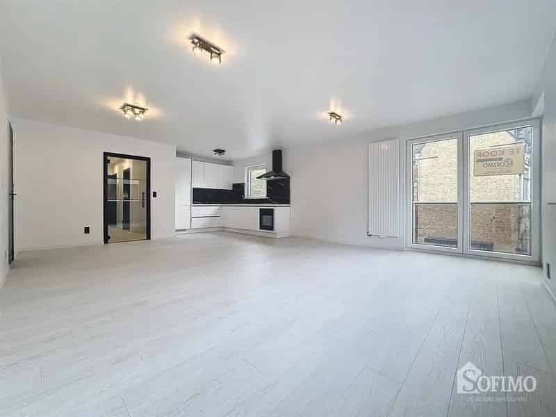 Gerenoveerd Appartement Roeselare Centrum 3 slaapkamers