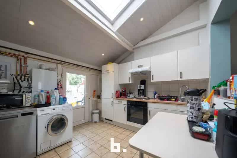 Huis te huur Eernegem: Instapklare woning met 2 slaapkamers en tuin